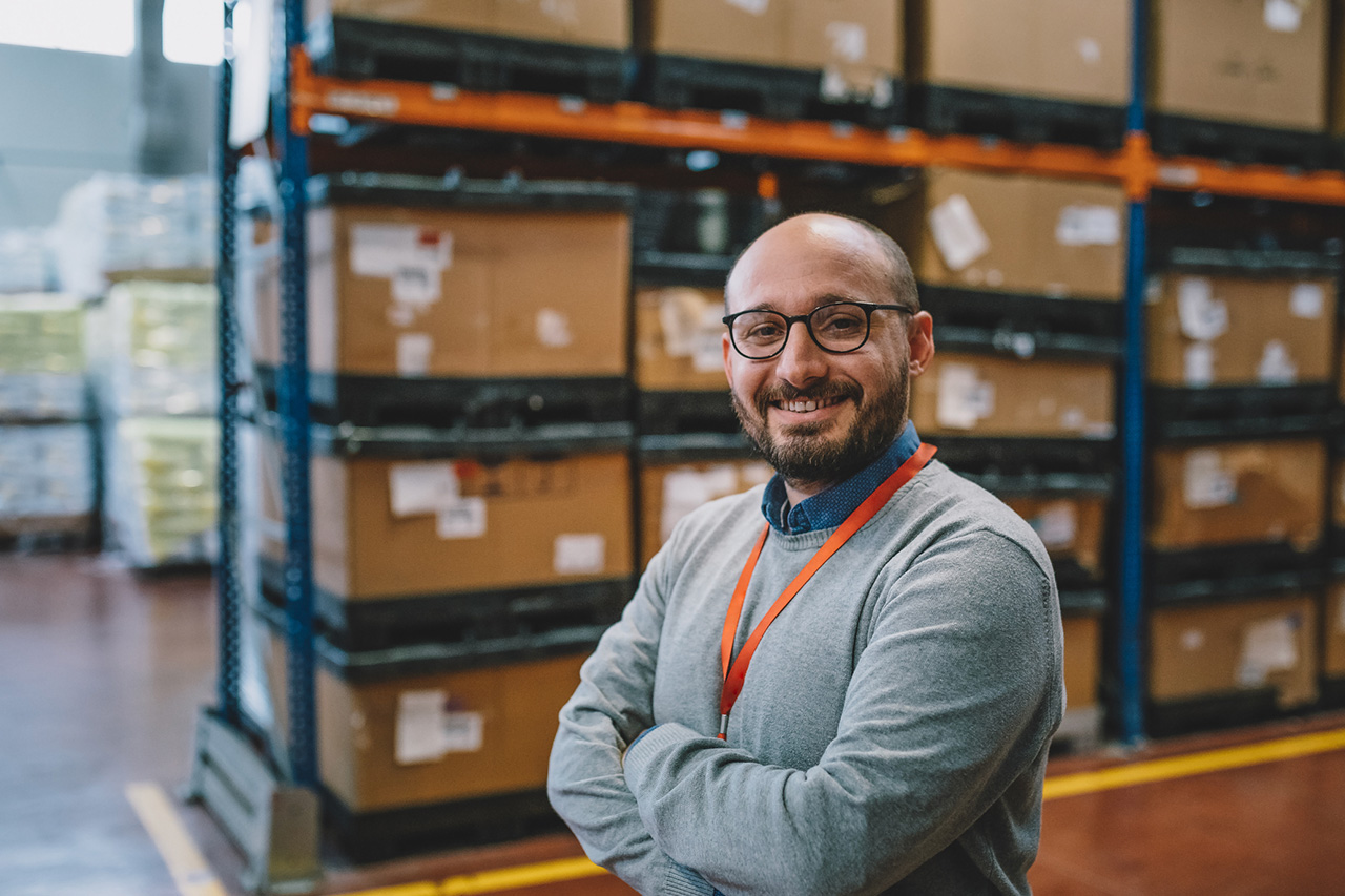 Remote Staffing vs. Outsourcing: What’s Best for Your Ecommerce Business